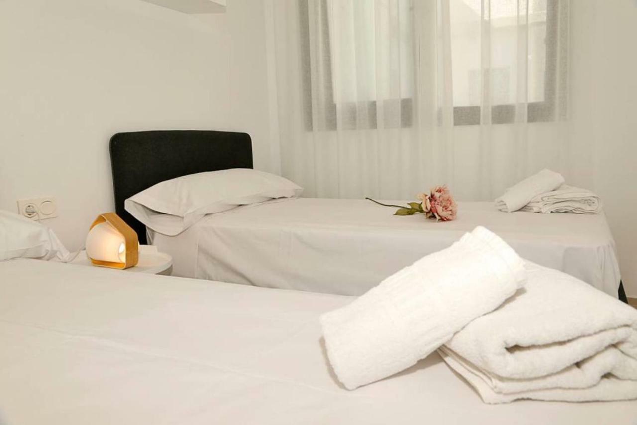 Sea Coast Apartment Arenales del Sol Bagian luar foto