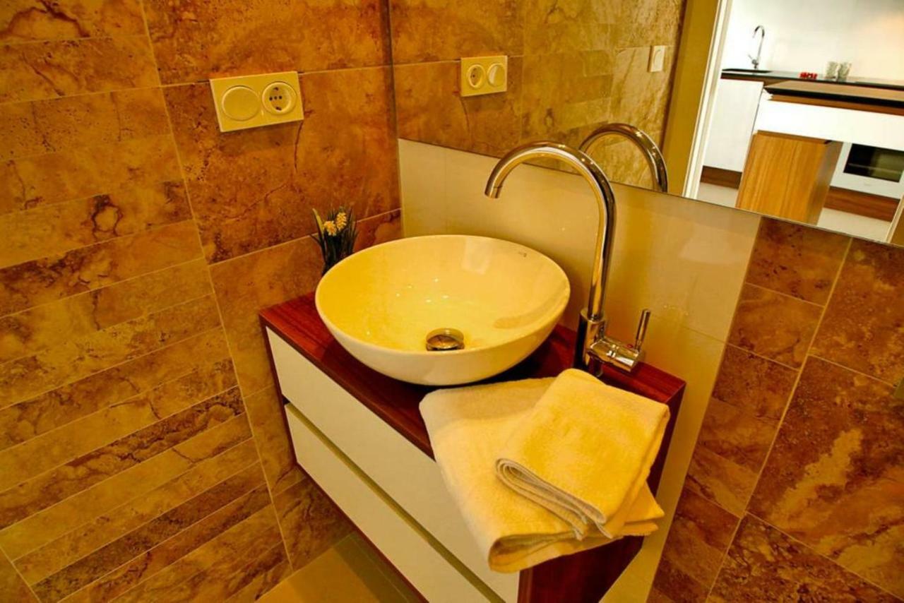 Sea Coast Apartment Arenales del Sol Bagian luar foto